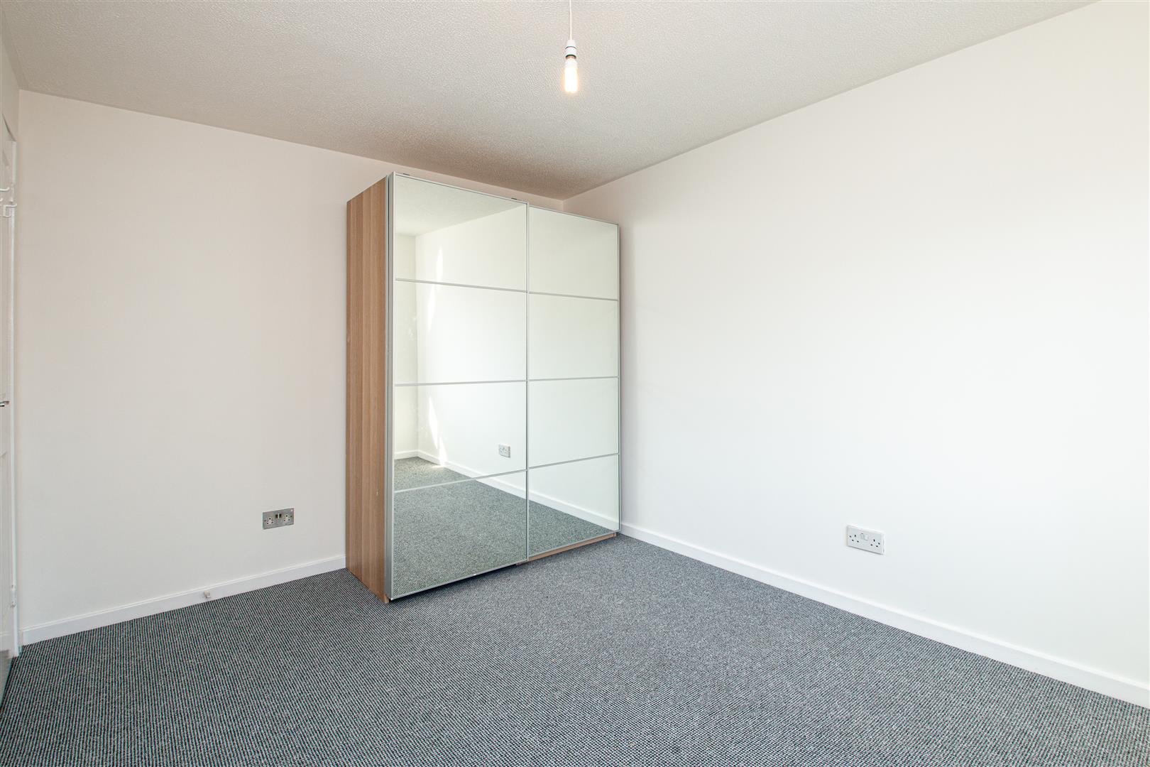 Isaacson Drive, Wavendon Gate, Milton Keynes
